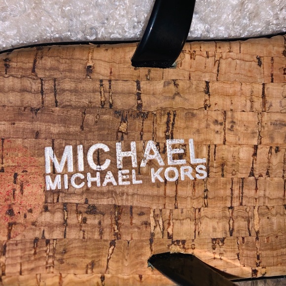 MICHAEL KORS SANDALS - Picture 3 of 4